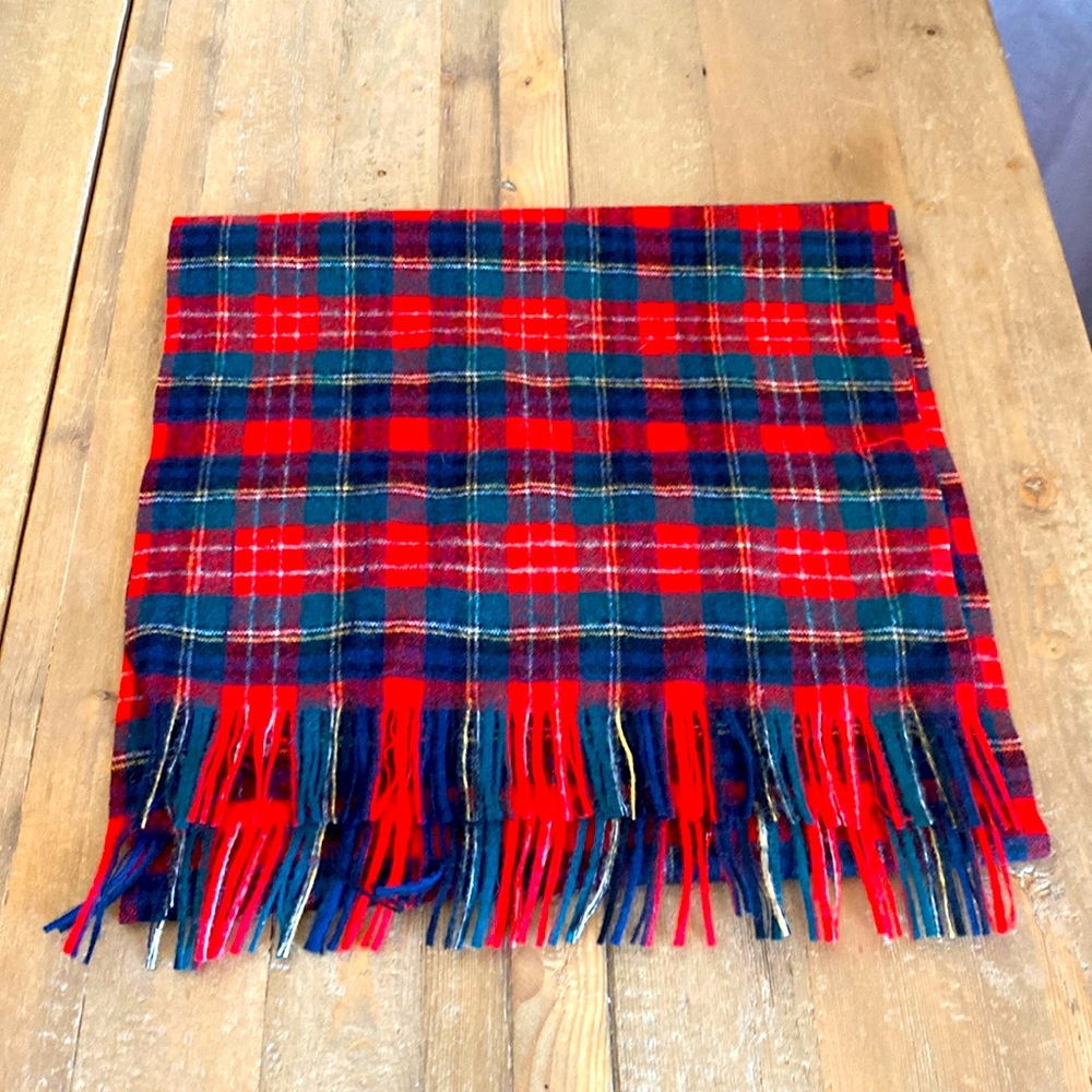 Vintage Pendleton pure virgin wool scarf. ( Authentic Christie tartan)
